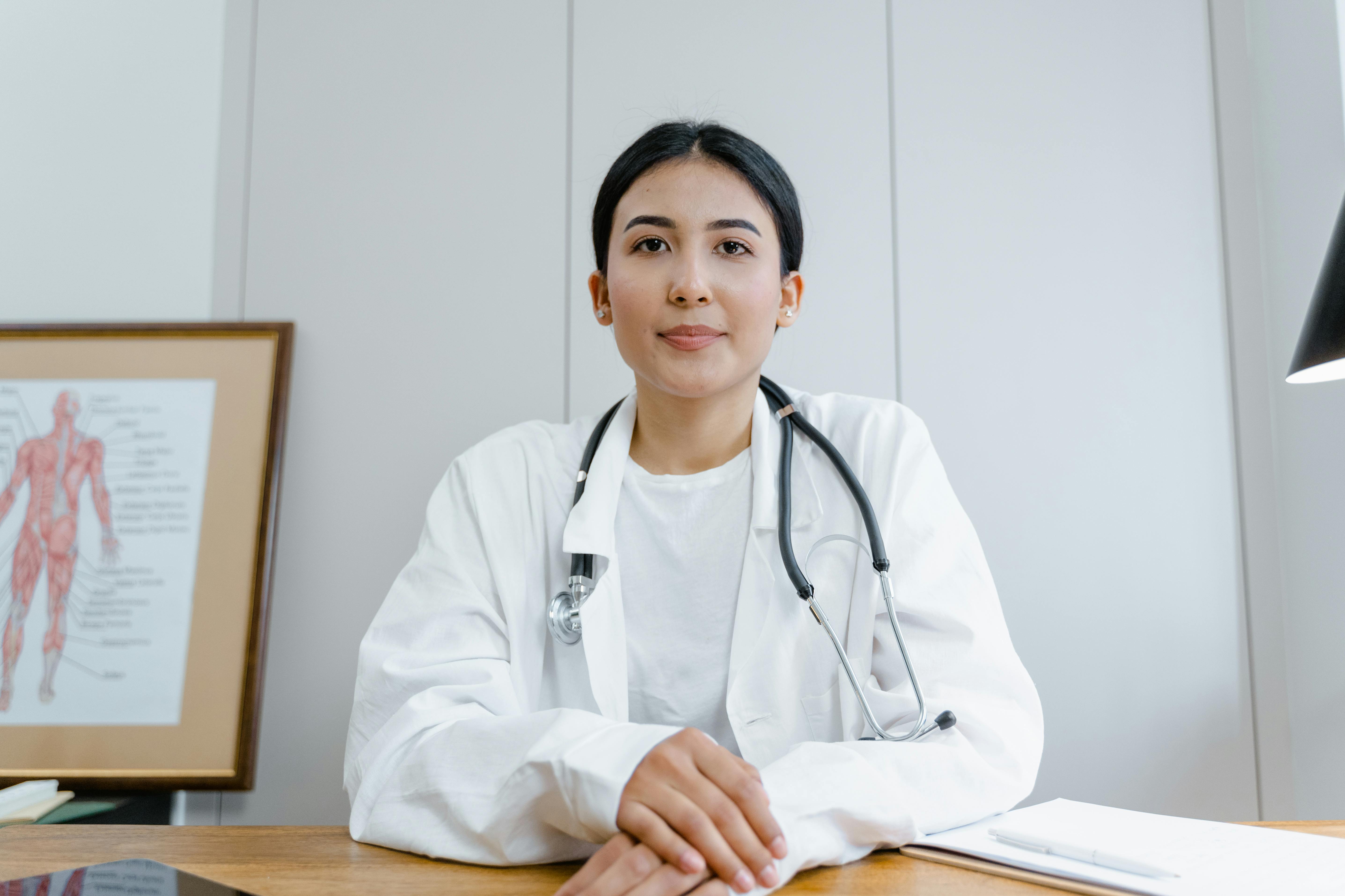 Dr. Lisa Ramirez