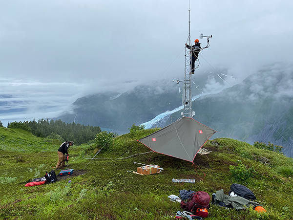 Image 26 of 28 in gallery section. Image title is barry-arm-kwj-img-5109-sm.