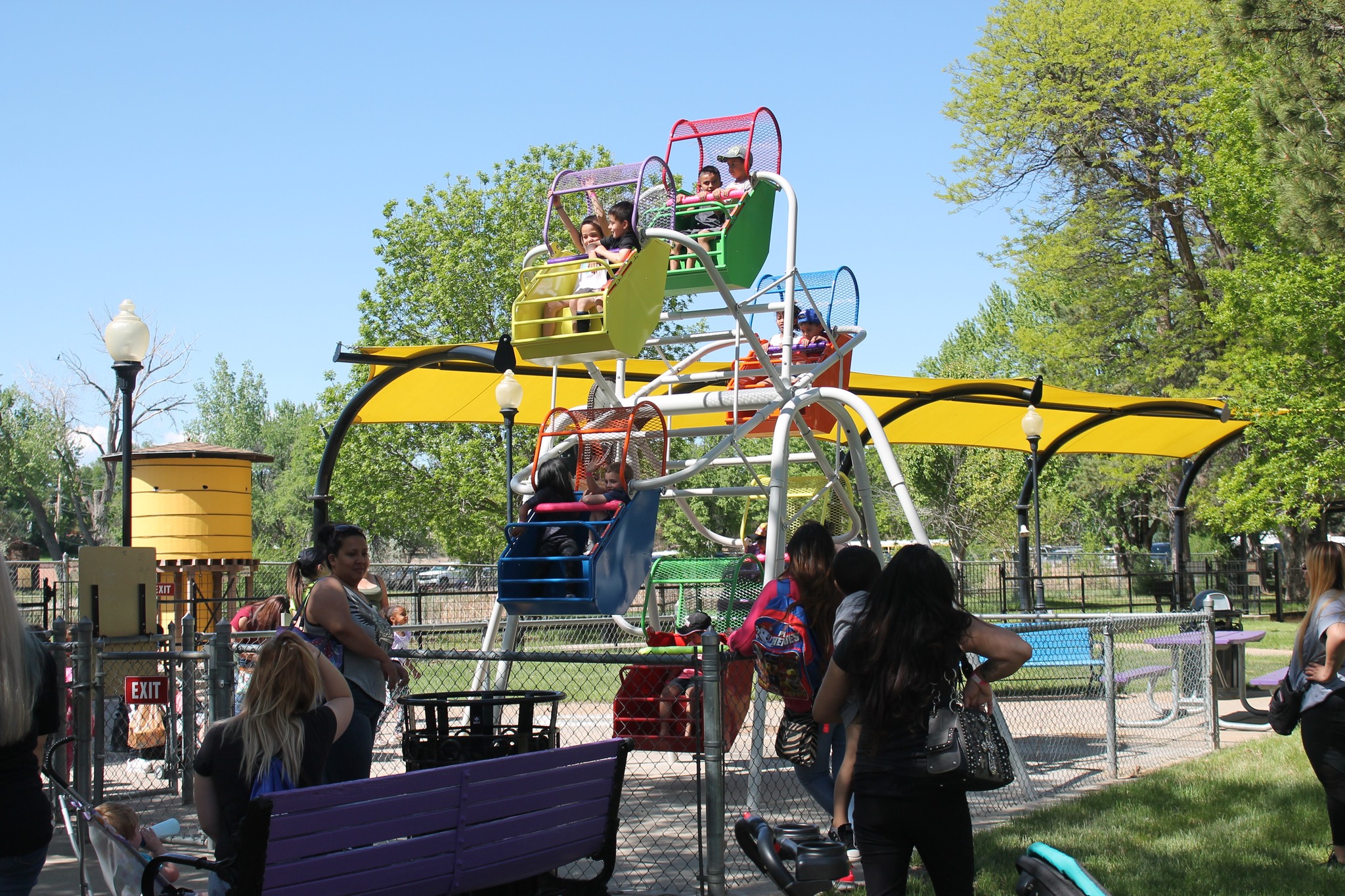 Image 10 of 14 in gallery section. Image title is City Park Rides.