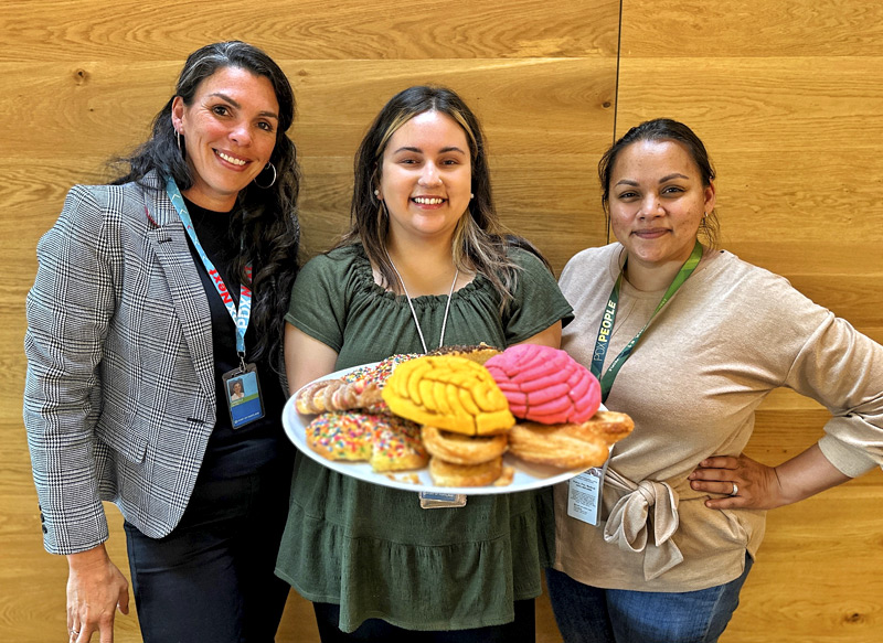 Item 1 of 1 in gallery section. Title is Expect Growth.