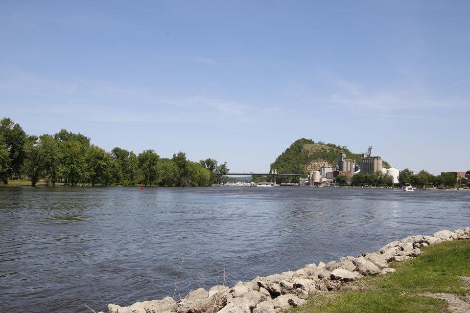 Item 2 of 7 in gallery section. Title is 351800665_1395834884535374_8589085366190426344_n.