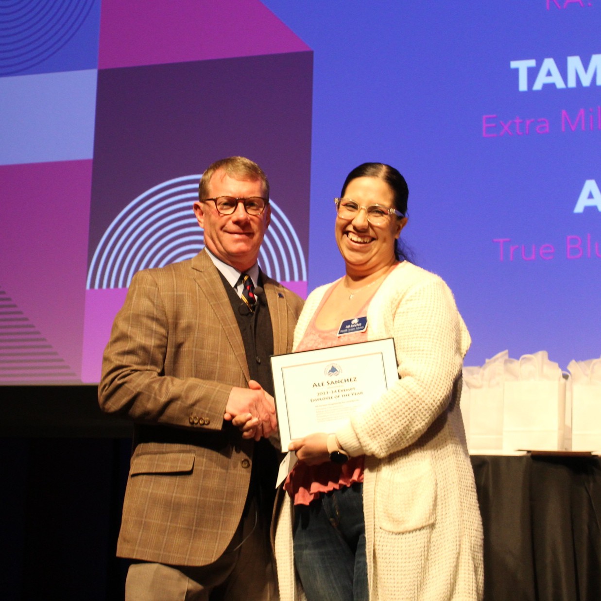 Image 4 of 6 in gallery section. Image title is Ale Sanchez.