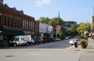 Item 7 of 7 in gallery section. Title is parking.